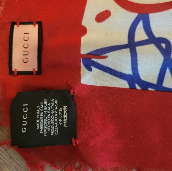 Gucci  Scarf  Keychain handmade from Gucci - Picture 7 of 15